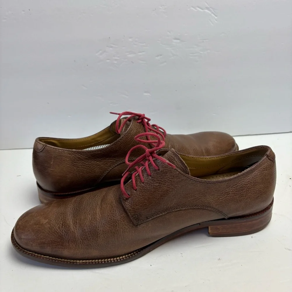 Cole Haan Williams Brown and Red Laces Derby Oxfords Distressed Leather 10.5 M